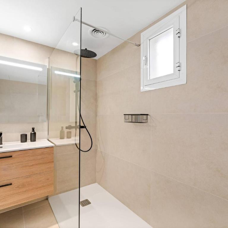 by Riva - Stylish 3 Bedroom Luxury Apartment in Los Naranjos de Marbella - Apartamento de 3 dormitorios - 17