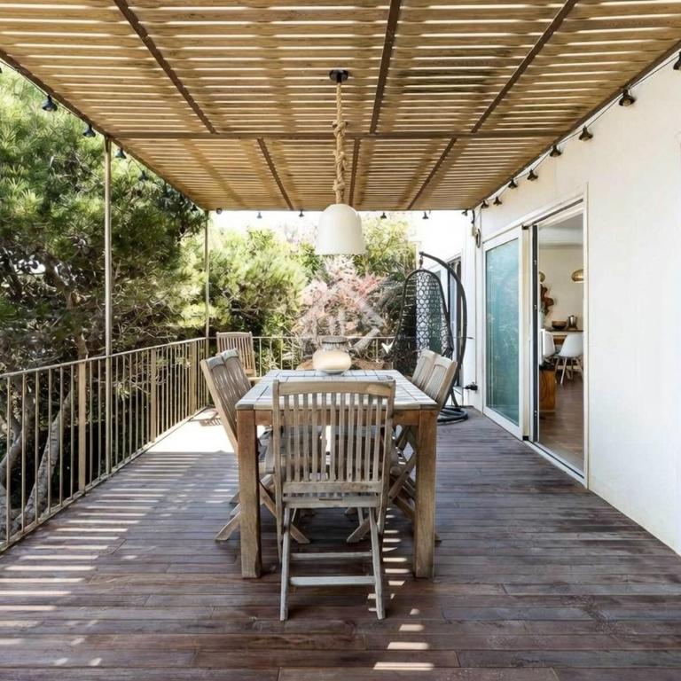 Begur Beach House - Direct beach access, views & design - Three-Bedroom Villa - 10