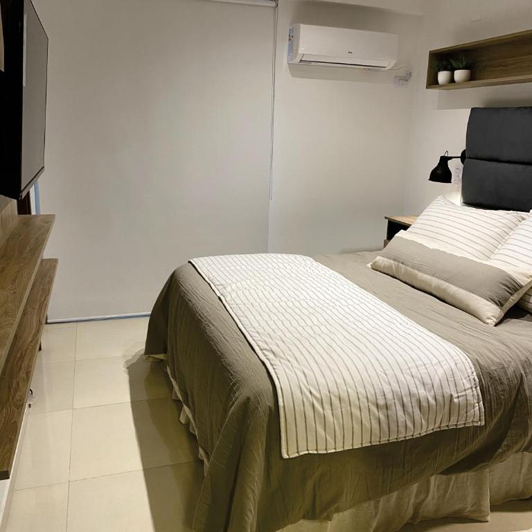 Best Santa Fe I - One-Bedroom Apartment - 1