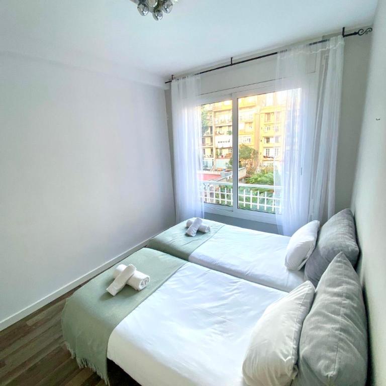 S4D Diagonal Bruc - Three-Bedroom Apartment - 16