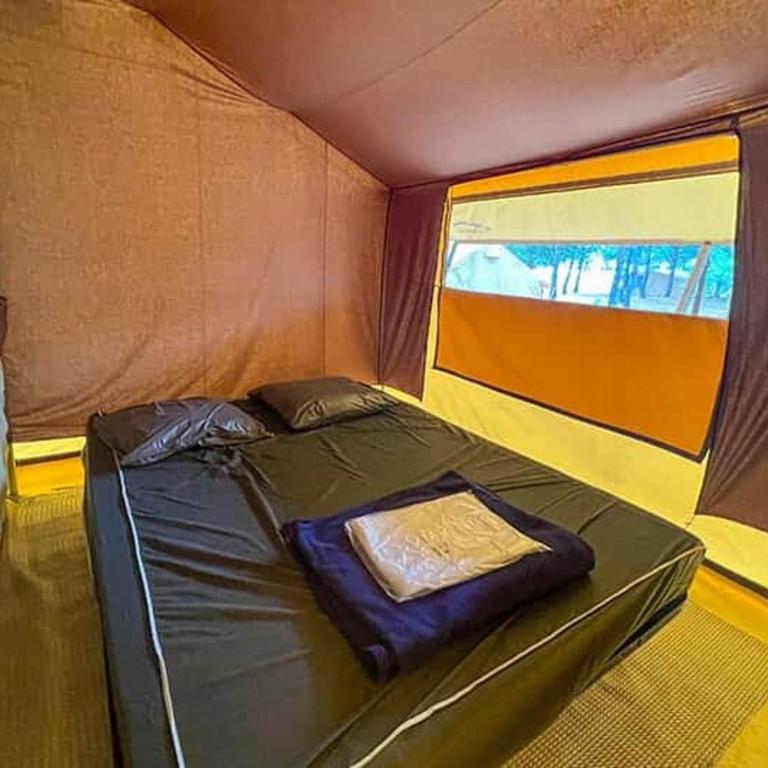 Camping la Tamarissière - Superior Tent - 4 Persons - 4