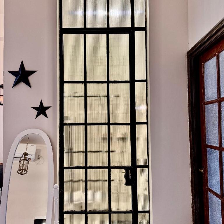 Spacious Industrial Chic Gem - Apartamento de 2 dormitorios - 18