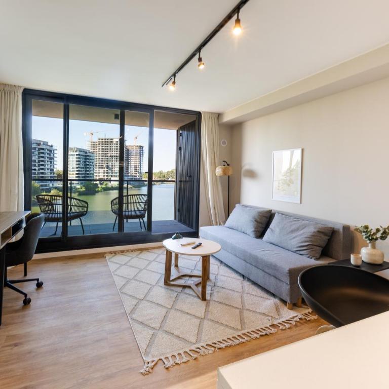 Brand new apartment on the lake 5 min from the airport - Apartamento de 1 dormitorio - 2
