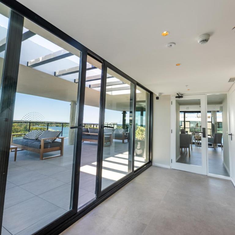 Brand new apartment on the lake 5 min from the airport - Apartamento de 1 dormitorio - 20