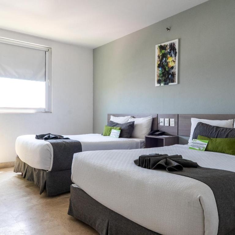 SR Hotel - Double Room with Two Double Beds - 2