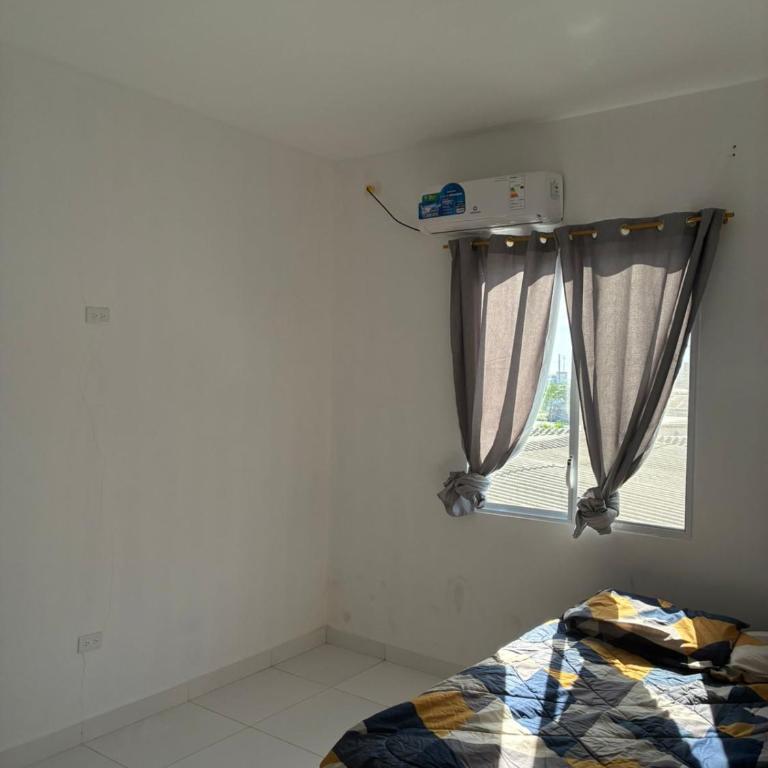 Departamentos super cómodos en el corazón de Salinas - Two-Bedroom Apartment - 46