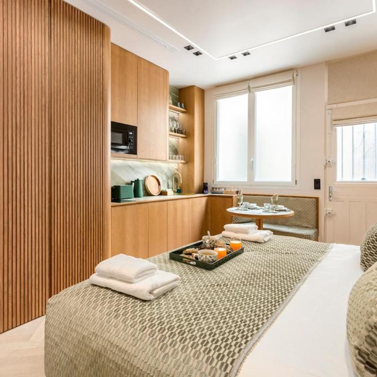 V - Luxury Architect Studio Le Marais - One-Bedroom Apartment - 17