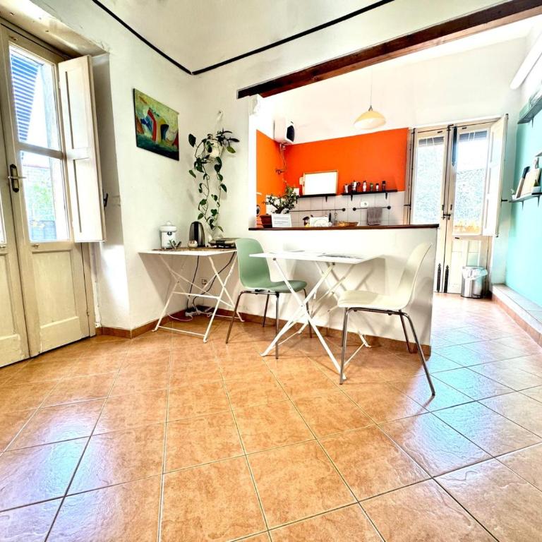 AlbaChiara Guesthouse - Double Room with Private External Bathroom - 10