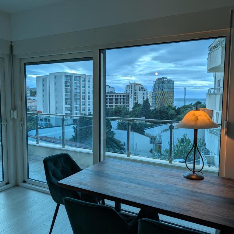 Seaview Apartment Bečići - Apartman sa 2 Spavaće Sobe - 5