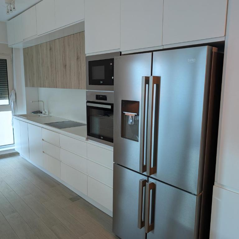 Seaview Apartment Bečići - Apartman sa 2 Spavaće Sobe - 9