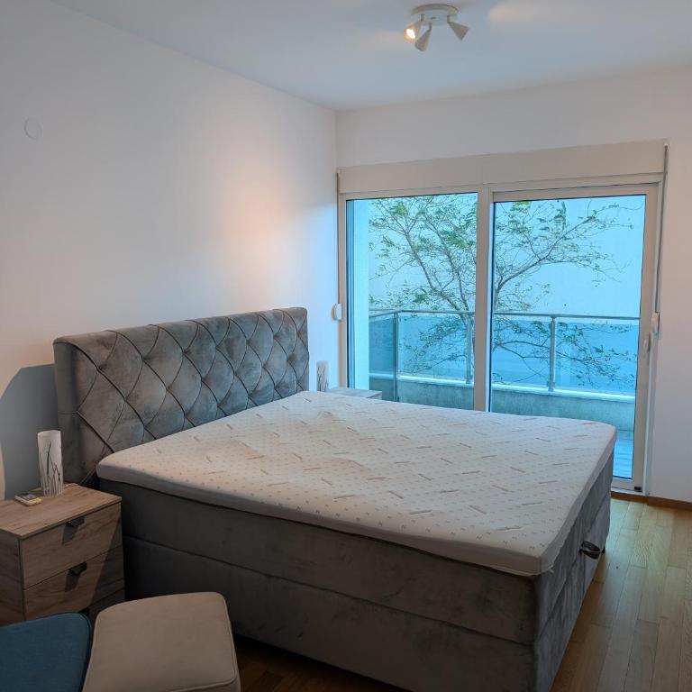 Seaview Apartment Bečići - Apartman sa 2 Spavaće Sobe - 17