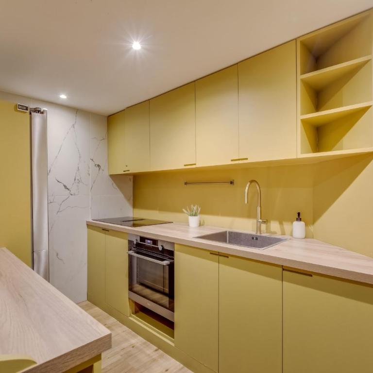 Basement studio- Montparnasse Station - Studio - 9
