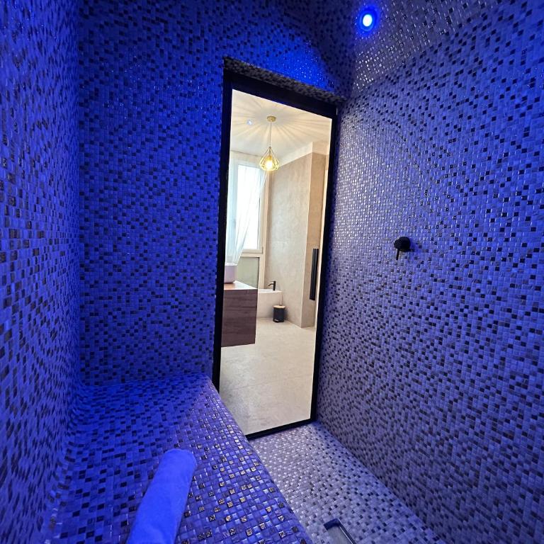 4 Star Suite SPA - Self Check-In - Private Spa Suite with Turkish Bath, Sauna & Home Cinema - 15