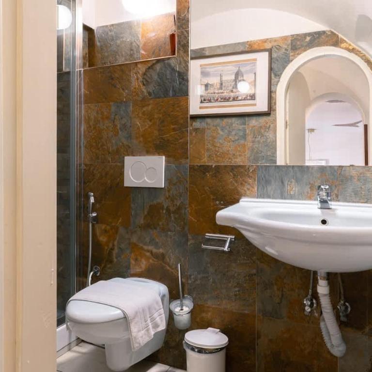 Central Bright Loft with FREE Private Parking - Appartamento - 11