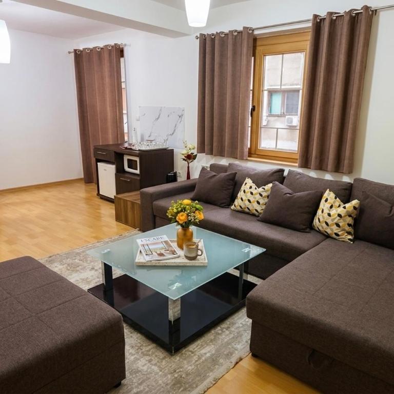 Sarajevo Apartments Casa United - Suite sa 2 Spavaće Sobe i Kaučem na Razvlačenje - 1