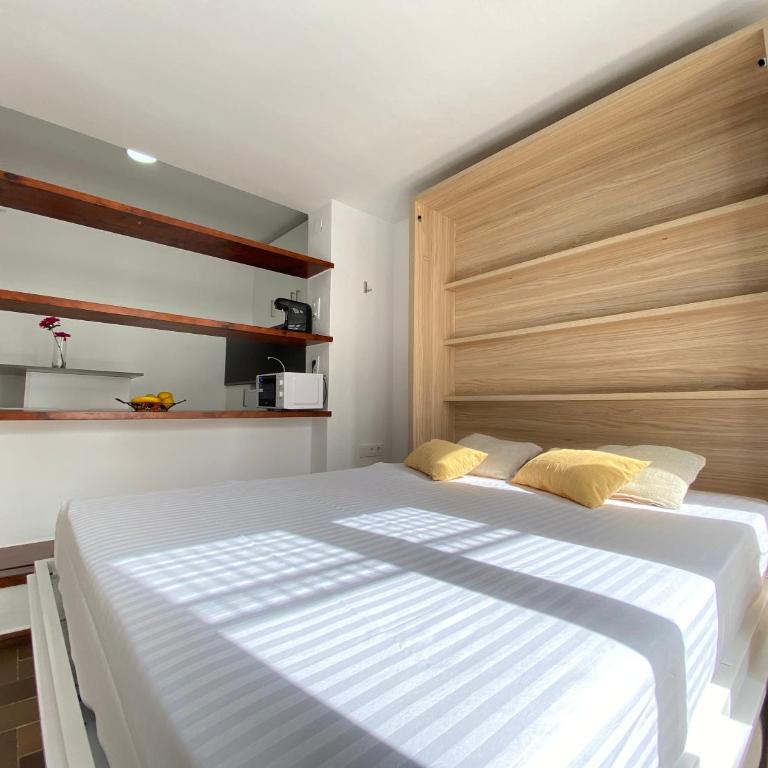 Agi Porthos Apartments - One-Bedroom Apartment - 23