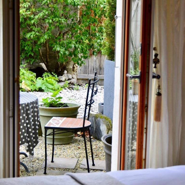 Aux Bons Matins de Capella - Double Room with Terrace - 5