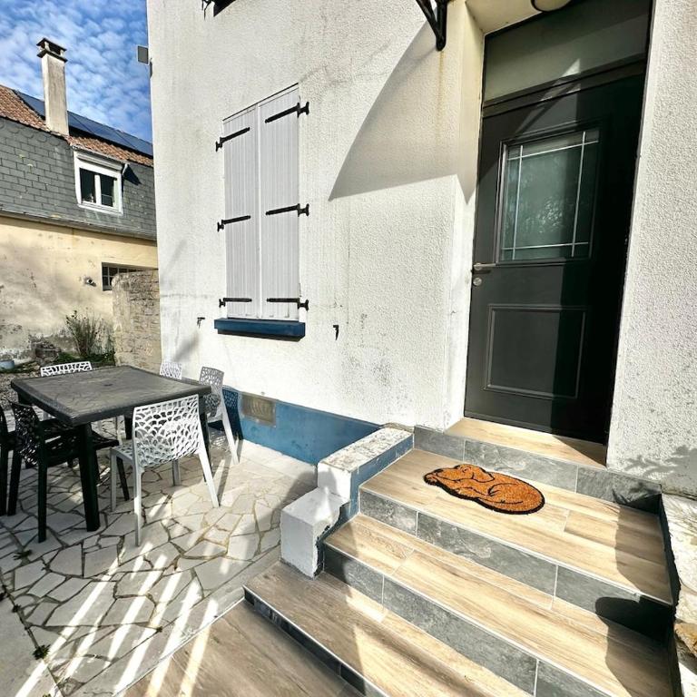 Marius Charmante maison pour 6 pers avec Jardin clos et Parking - Three-Bedroom Vacation Home - 22