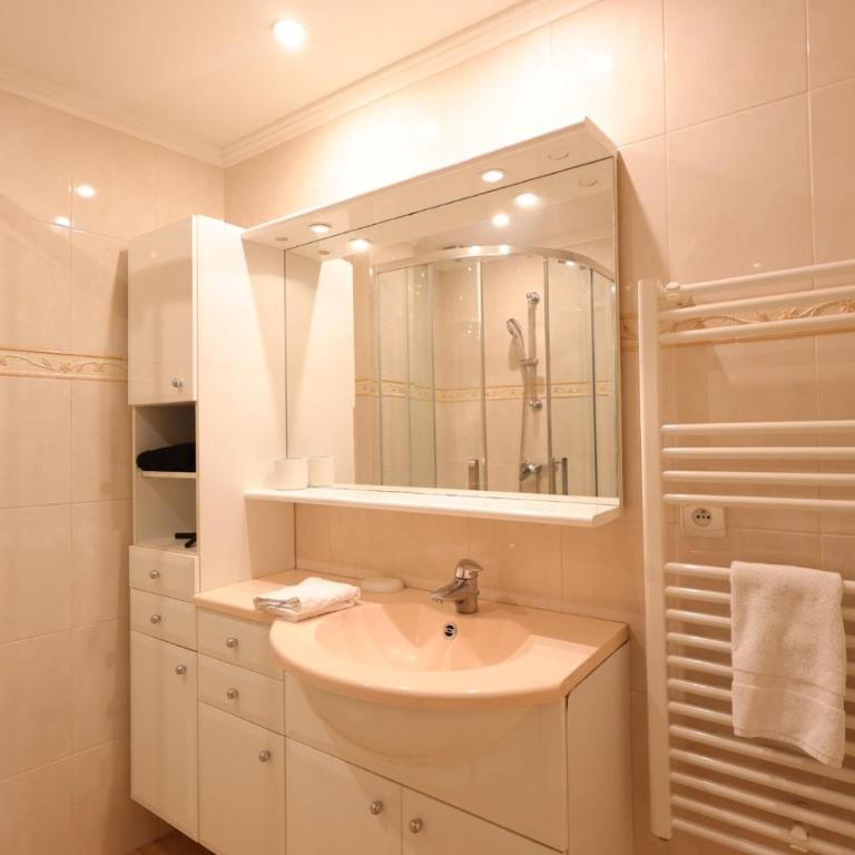 Le Dauphin - Apt 2 Prs - Clim - Vue mer - Appartement 1 Chambre - 9