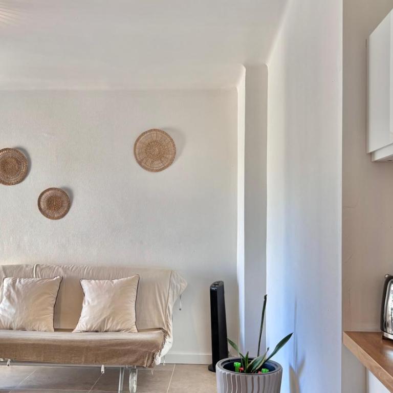 Les Hespérides - Appartement proche Mer et Centre Ville - Apartamento de 1 dormitorio con vistas a la ciudad - 13