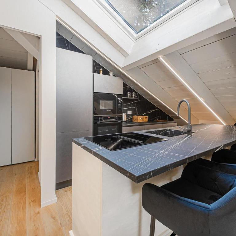 Attico Mansardato con terrazzo privato - Apartment mit 2 Schlafzimmern - 5