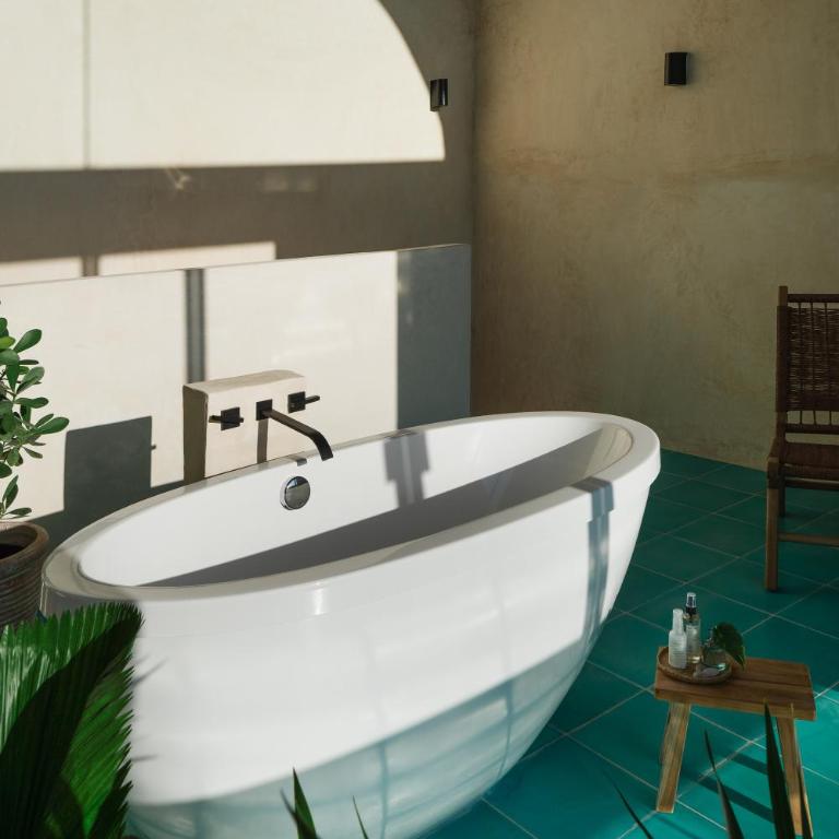 Serena Hotelito Boutique - Suite with Spa Bath - 1