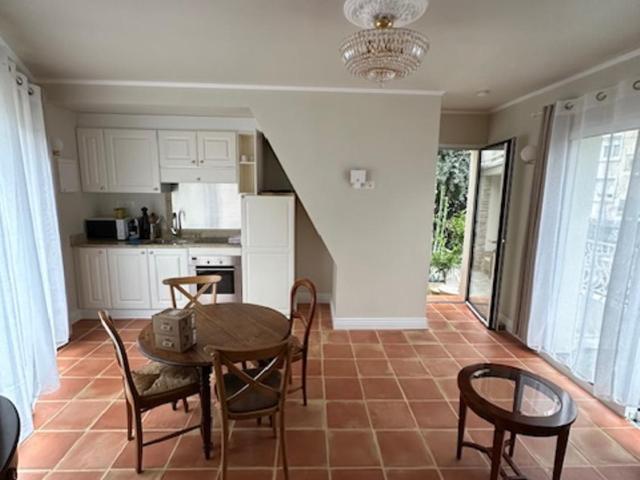 Résidence Cannes - Appartement 1 Chambre avec Jardin - 11