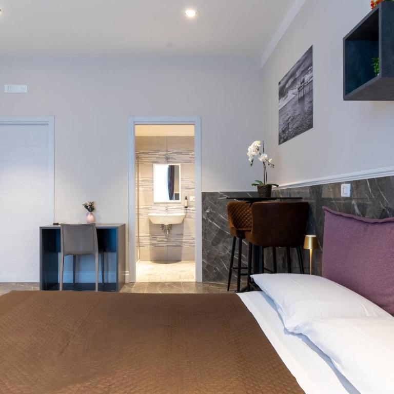 Suebi Central - Deluxe Rooms & Family Suites - Camera Familiare con Terrazza - 5