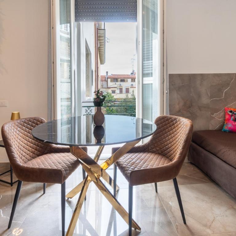 Suebi Central - Deluxe Rooms & Family Suites - Camera Familiare con Balcone - 5