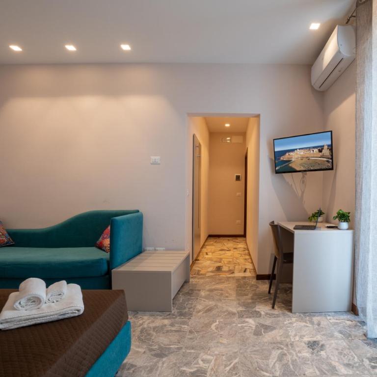Suebi Central - Deluxe Rooms & Family Suites - Camera Familiare con Balcone - 2