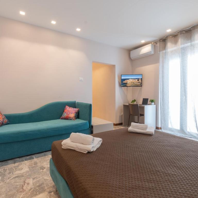 Suebi Central - Deluxe Rooms & Family Suites - Camera Familiare con Balcone - 5
