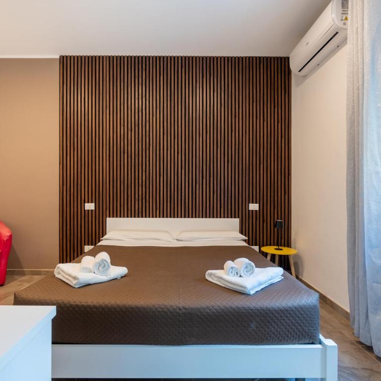 Suebi Central - Deluxe Rooms & Family Suites - Camera Matrimoniale Superior - 5