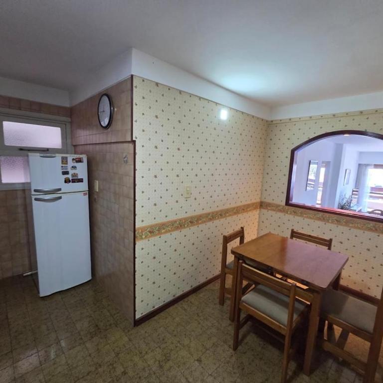 Balcón a Varesse - Two-Bedroom Apartment - 10
