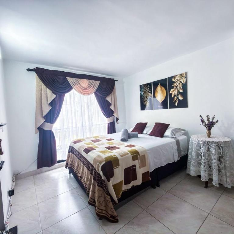 Refugio Casa Acogedora cerca del Tranvía de Ayacucho - Apartment - 8