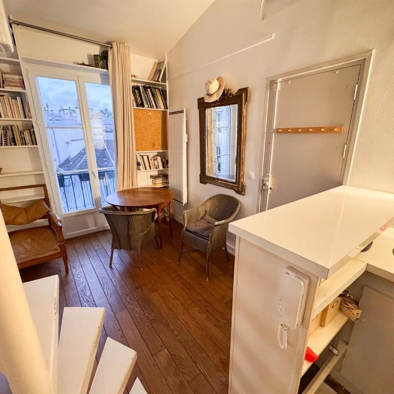 8 Historic Latin Quarter Flat Walk to Louvre & Metro - Appartamento con 1 Camera da Letto - 7