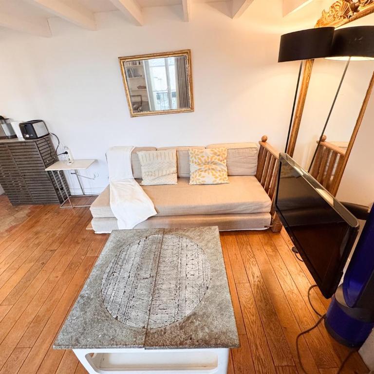 8 Historic Latin Quarter Flat Walk to Louvre & Metro - Appartamento con 1 Camera da Letto - 8