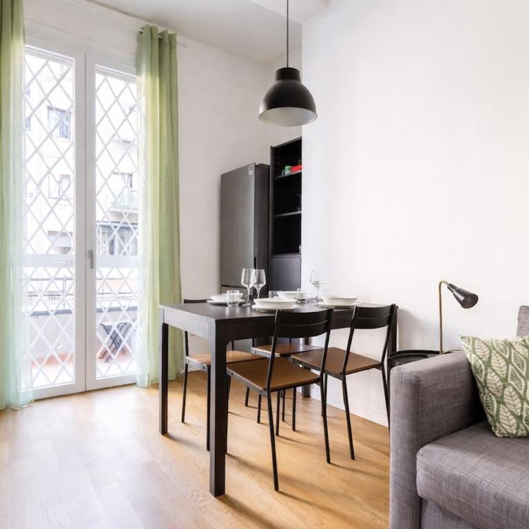 Bright Apartment-Linate 10'- Duomo 10 min - Appartamento con 1 Camera da Letto - 18