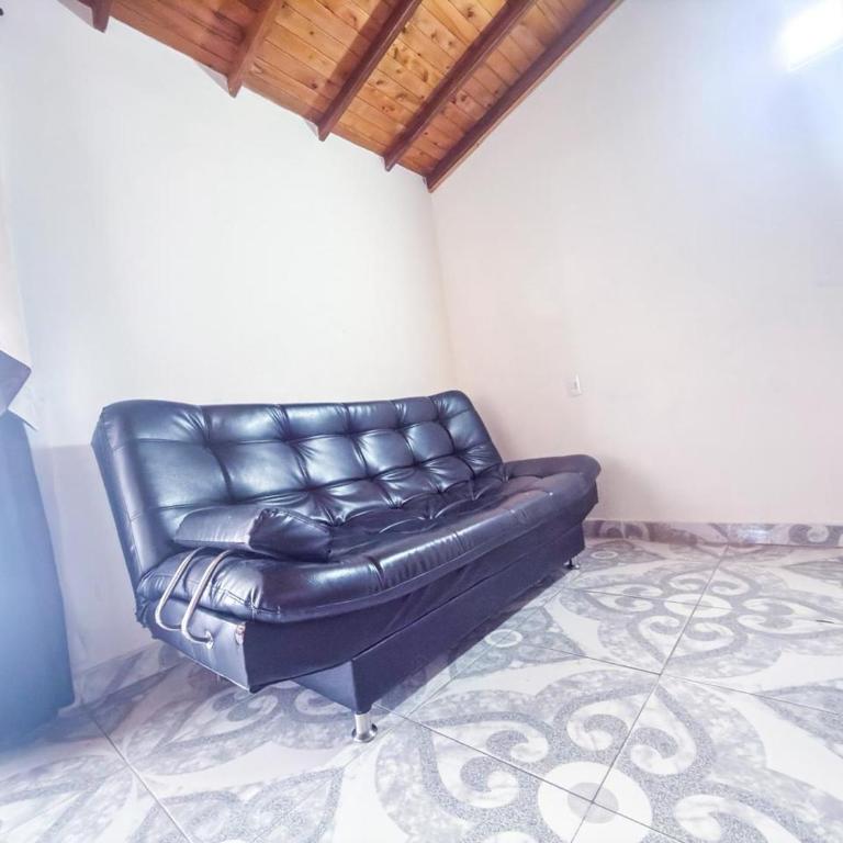 Refugio Casa Acogedora cerca del Tranvía de Ayacucho - Apartment - 23