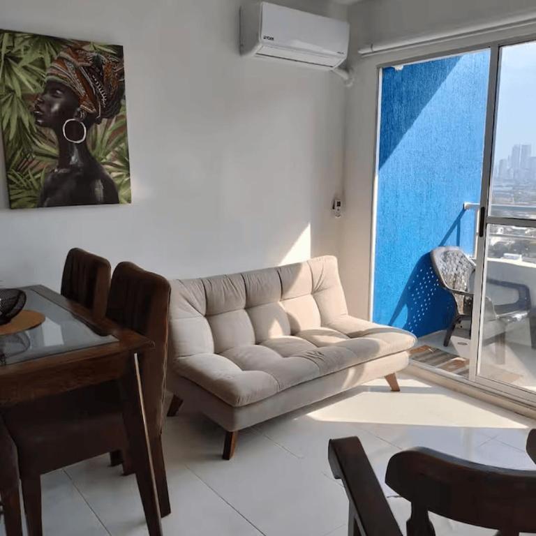 Primi 25 - Three-Bedroom Apartment - 1