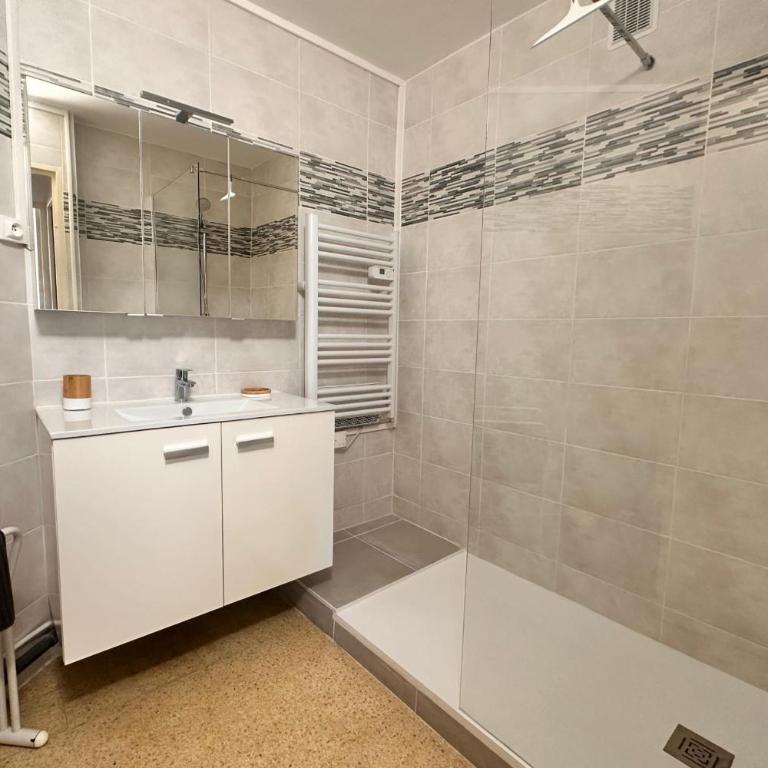 L'ANCRE MARINE - Appartement 2 chambres avec parking proche de la plage - Apartment - 18