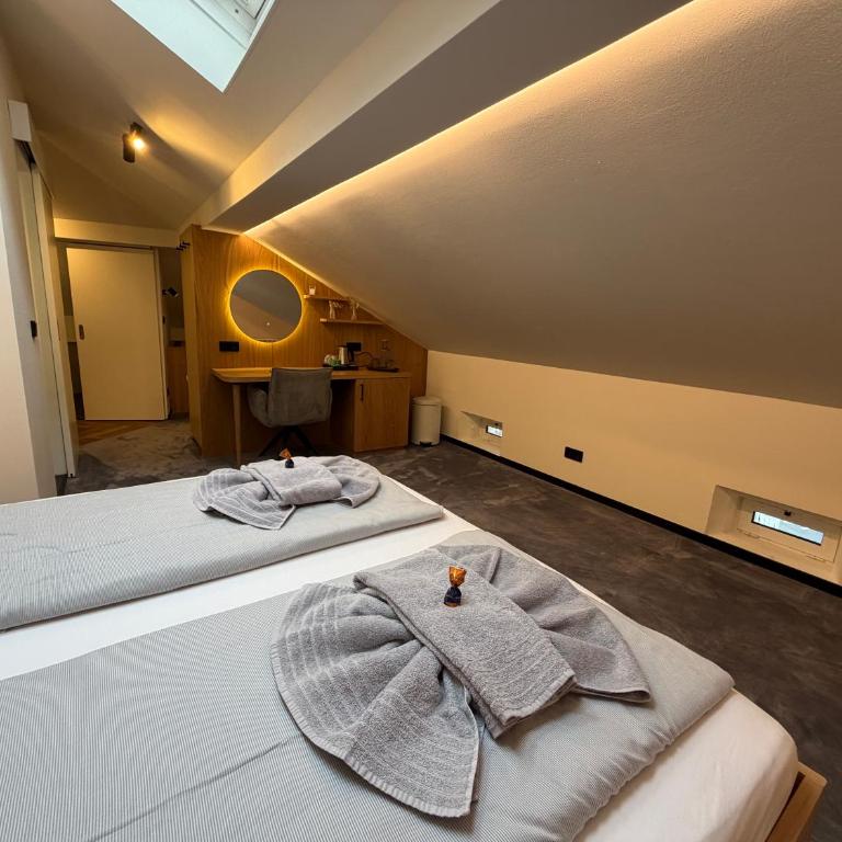 AMADEA - Cityhotel Salzburg - Economy Doppelzimmer - 8