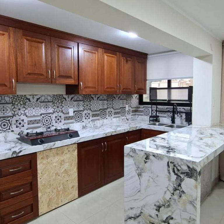 Departamento céntrico Soreli - Three-Bedroom Apartment with View - 2