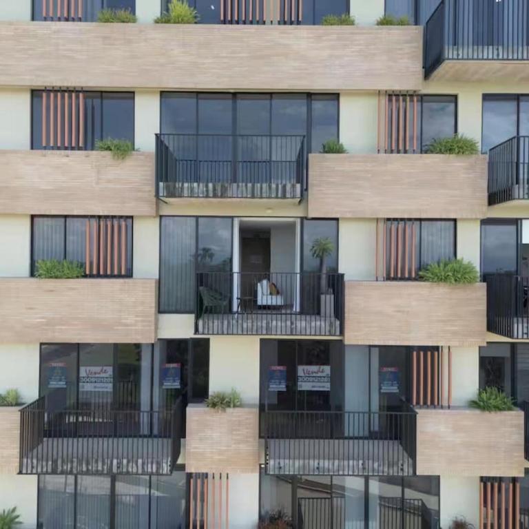 Modern Apartment With Espectacular Panoramic Views - Apartamento de 2 dormitorios - 20