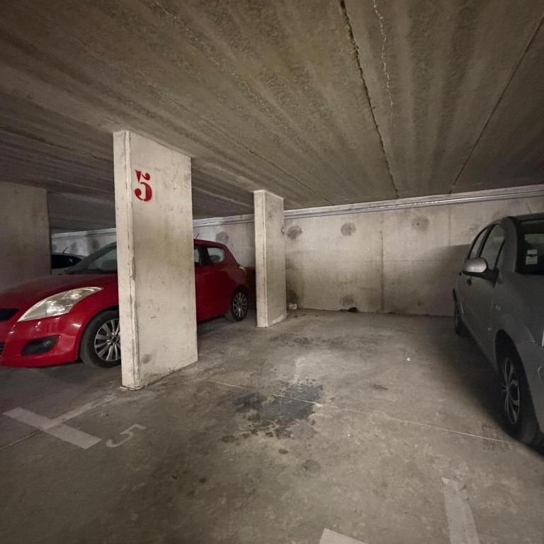 Studio rénové 2026 Parking gratuit Proche Faculté et A10 - Appartamento con 1 Camera da Letto - 10