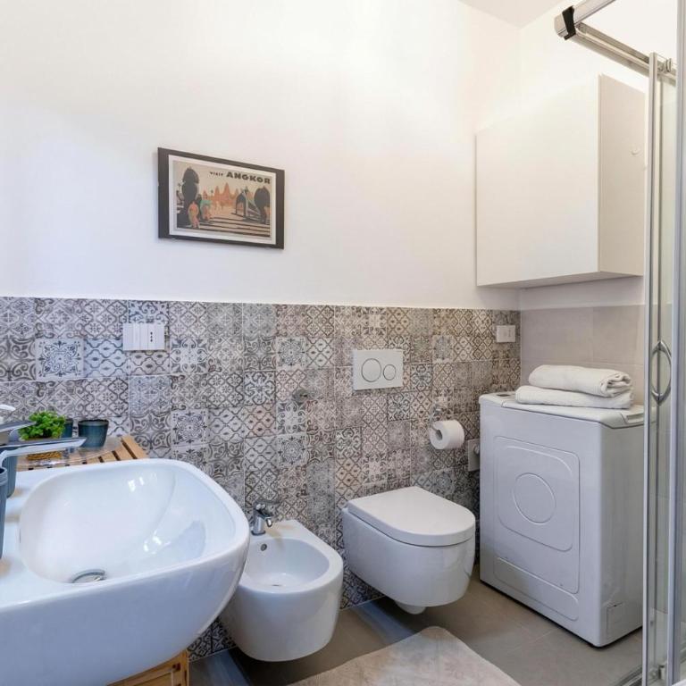 Bilocale vista Mare Giorgio - Happy Rentals - Apartment with Balcony - 7