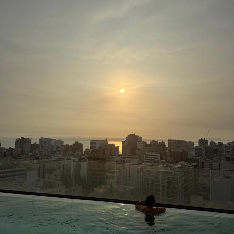 Miraflores Loft Piscina - One-Bedroom Apartment - 2