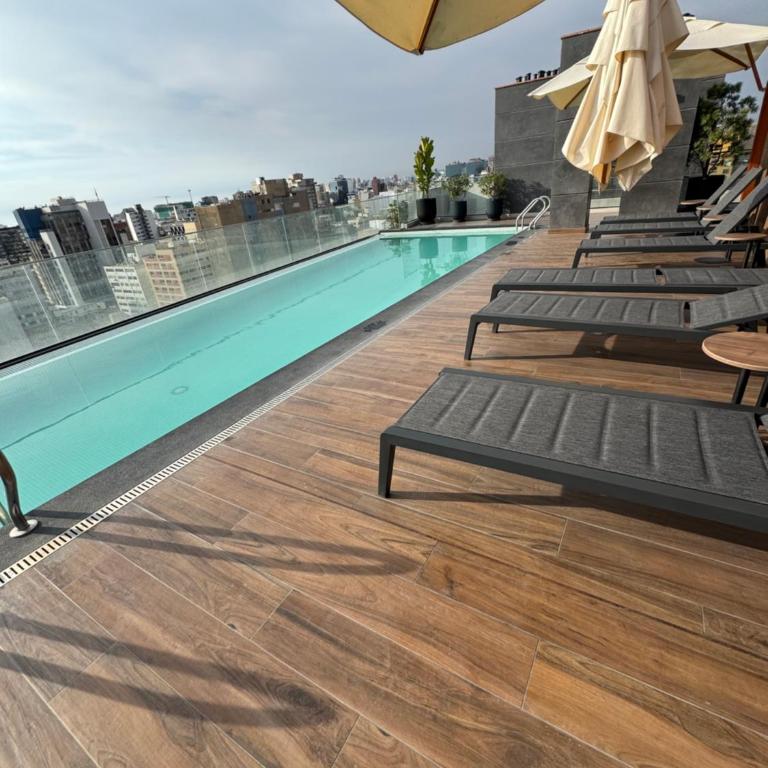Miraflores Loft Piscina - One-Bedroom Apartment - 16