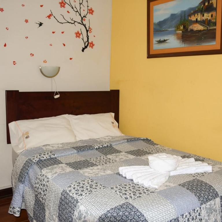 Casa Hospedaje Teresita - Habitación Doble Deluxe con balcón - 4