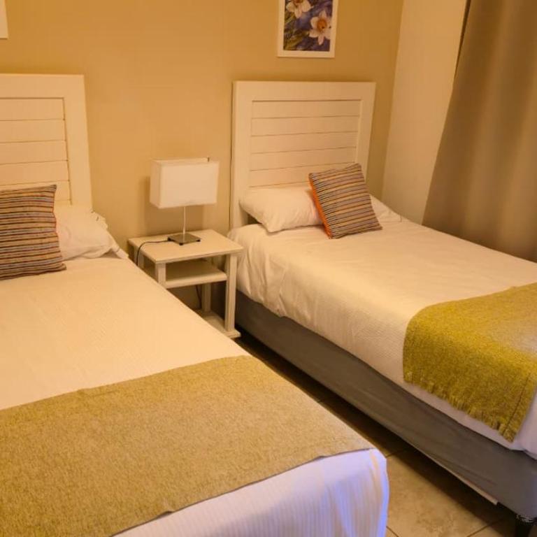 Catalonia Sur Aparts-Spa - Two-Bedroom Deluxe Apartment - 1