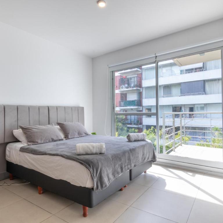 Exclusivo con pileta, cochera, parrilla, cerca del hospital - Apartamento de 1 dormitorio - 18